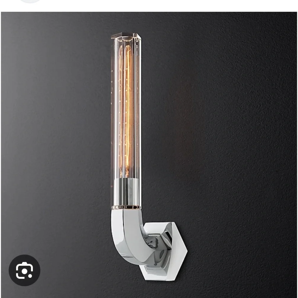 Wall sconce